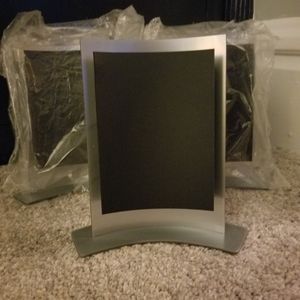 Display frames